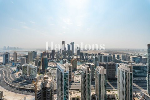 Apartment in Burj Royale, Downtown Dubai (Downtown Burj Dubai), Dubai 1 bedroom, 58.3998 sq.m. № 146001