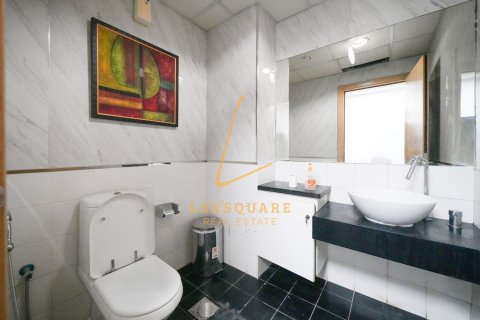 Office in Jumeirah Lake Towers, Dubai 252 sq.m. № 144080 - photo 19