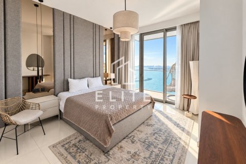 Снять в аренду квартиру в EMAAR Beachfront, Dubai Harbour, Дубай: 2 спальни, 111м², № 145908 - фото 17