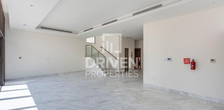 Villa in District One, Mohammed Bin Rashid City, Dubai 4 bedrooms, 700.02 sq.m. № 145168