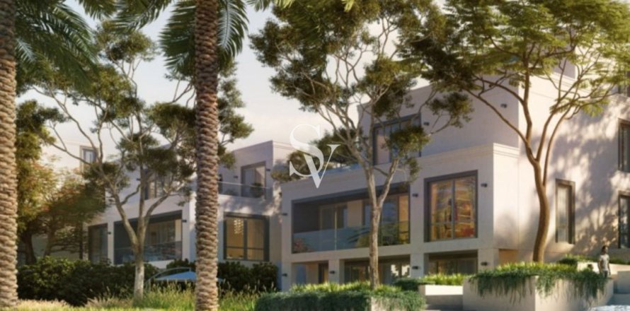 Villa en Dubai, 4 dormitorios, 921 m², № 132880
