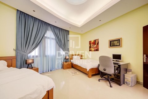 Villa in Sector E, Emirates Hills, Dubai 1723.72 sq.m. № 145154 - photo 23