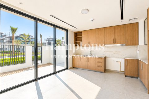Townhouse in The Valley, Dubai 4 bedrooms, 231.08970929 sq.m. № 143658 - photo 2