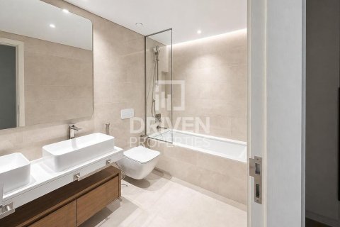 Apartment in Umm Suqeim 3, Umm Suqeim, Dubai 4 bedrooms, 303.98 sq.m. № 144718 - photo 11