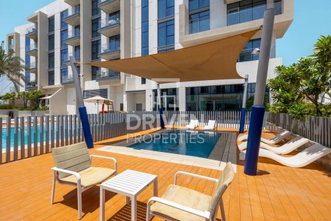 Снять в аренду квартиру в Аль-Васле, Дубай: 1 спальня, 85.47м², № 145484 - фото 14