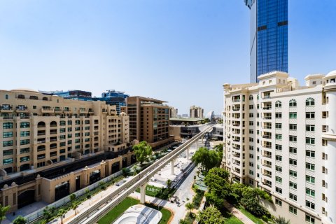 Apartment in Palm Jumeirah, Dubai 2 bedrooms, 144 sq.m. № 143548 - photo 7