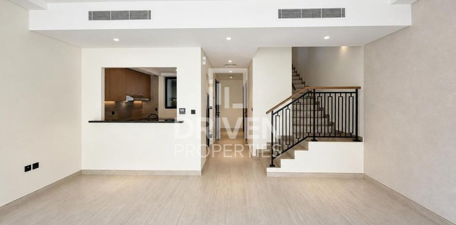تاون هاوس في Damac Lagoons, دبي 3 غرف نوم, 144 م² رقم 145268