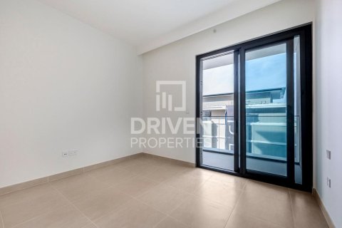 Снять в аренду квартиру в Mina Rashid, Дубай: 2 спальни, 107.95м², № 145533 - фото 7