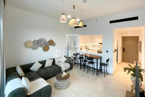 Квартира в District 10, Джумейра Вилладж Серкл, Дубай, 2 спальни, 115.2м², № 145302