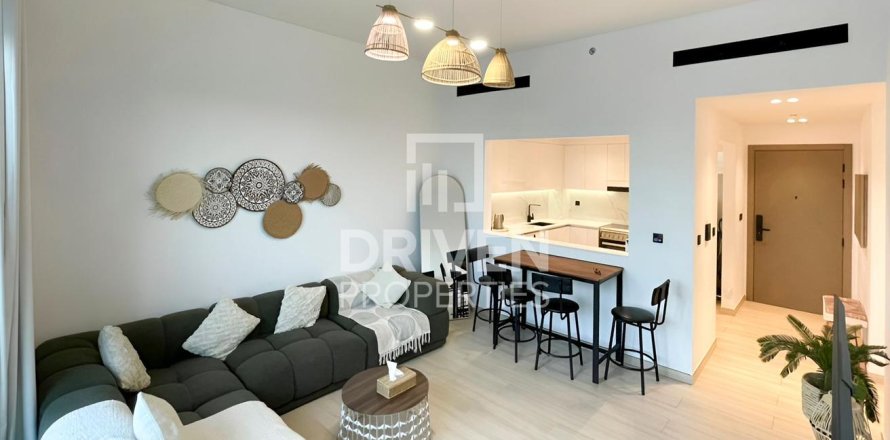 Квартира в District 10, Джумейра Вилладж Серкл, Дубай, 2 спальни, 115.2м², № 145302