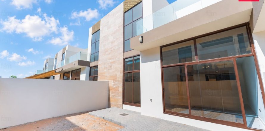 Townhouse in Dubai 4 bedrooms, 187.2 sq.m. № 145968