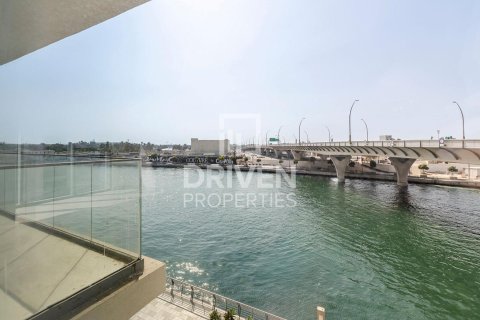Apartment in Al Wasl, Dubai 2 bedrooms, 150.22 sq.m. № 144222 - photo 5