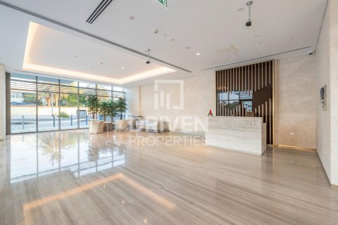 Apartment in Al Wasl, Dubai 2 bedrooms, 150.22 sq.m. № 144222 - photo 17