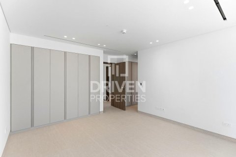 Villa en Jumeirah Park, Dubai, 5 dormitorios, 561.04 m², № 144262 - foto 17