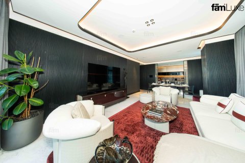 Apartment in Business Bay, Dubai 3 bedrooms, 240.8 sq.m. № 143862 - photo 2