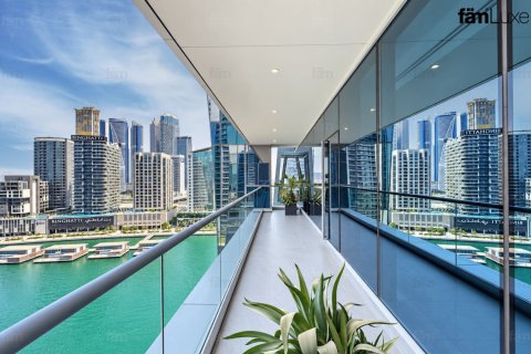 Apartment in Business Bay, Dubai 3 bedrooms, 240.8 sq.m. № 143862