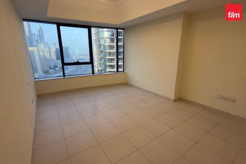 Apartment in Dubai 4 bedrooms, 216.1 sq.m. № 143438 - photo 11