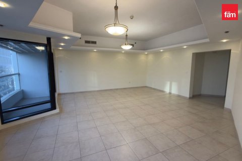Apartment in Dubai 4 bedrooms, 216.1 sq.m. № 143438 - photo 10