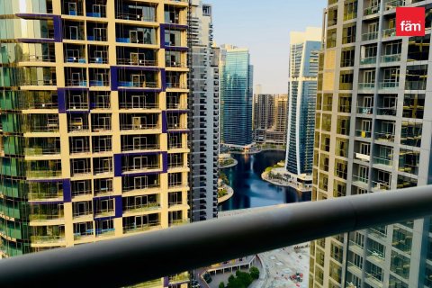 Apartment in Dubai 4 bedrooms, 216.1 sq.m. № 143438 - photo 23