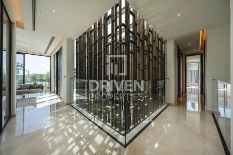 Villa in Dubai Hills Estate, Dubai 5 bedrooms, 875.52 sq.m. № 145537 - photo 12