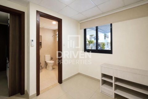 Townhouse in District 11, Mohammed Bin Rashid City, Dubai 3 bedrooms, 187.2 sq.m. № 145377 - photo 18