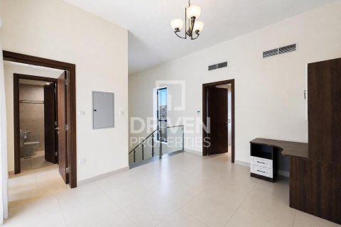Townhouse in District 11, Mohammed Bin Rashid City, Dubai 3 bedrooms, 187.2 sq.m. № 145377 - photo 17