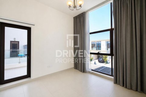 Townhouse in District 11, Mohammed Bin Rashid City, Dubai 3 bedrooms, 187.2 sq.m. № 145377 - photo 13