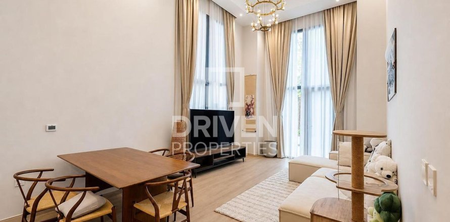 Appartement à Jumeirah Village Circle, Dubai, 2 chambres, 246.38 m², № 145550