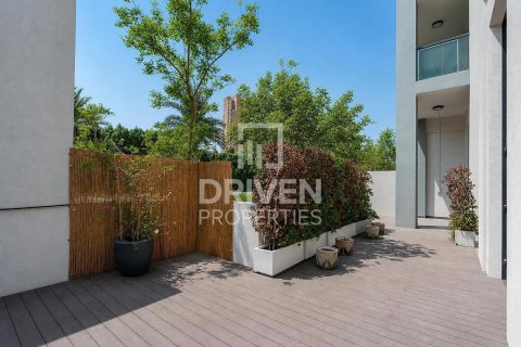 Appartement à Jumeirah Village Circle, Dubai, 2 chambres, 246.38 m², № 145550 - photo 16