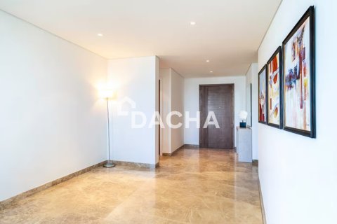 Apartment in The Crescent, Palm Jumeirah, Dubai 3 bedrooms, 262 sq.m. № 143508 - photo 16