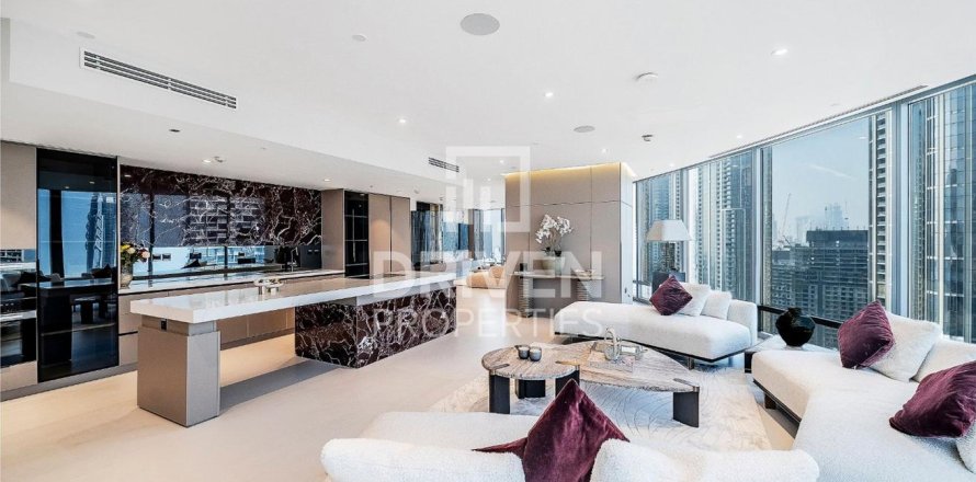 Apartamento en Downtown Dubai (Downtown Burj Dubai), Dubai, 4 dormitorios, 366.13 m², № 144346