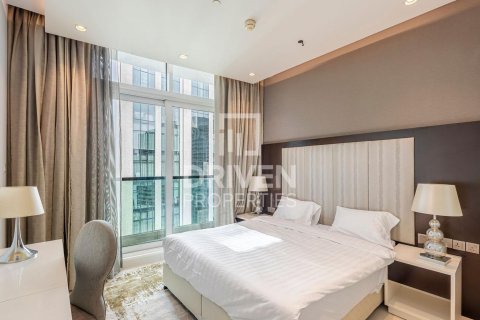 Appartement à Downtown Dubai (Downtown Burj Dubai), Dubai, 3 chambres, 159.98 m², № 144577 - photo 11
