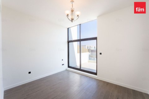 Villa in Dubai 4 bedrooms, 288 sq.m. № 145986 - photo 8