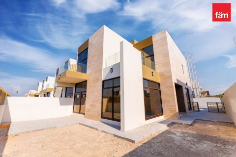 Villa in Dubai 4 bedrooms, 288 sq.m. № 145986 - photo 12