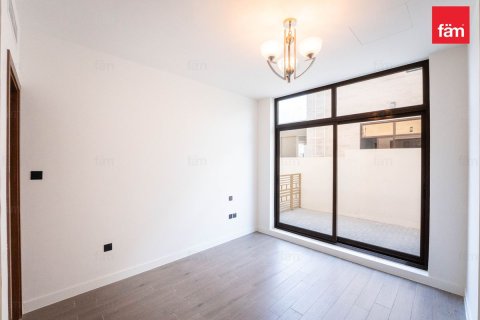 Villa in Dubai 4 bedrooms, 288 sq.m. № 145986 - photo 6