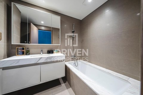 Apartamento en Burj Royale, Downtown Dubai (Downtown Burj Dubai), Dubai, 3 dormitorios, 124.95 m², № 144641 - foto 14