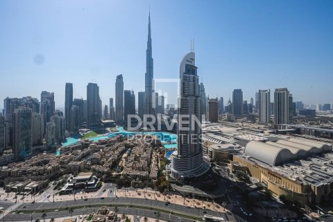 Apartamento en Burj Royale, Downtown Dubai (Downtown Burj Dubai), Dubai, 3 dormitorios, 124.95 m², № 144641
