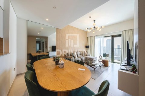 Apartamento en Burj Royale, Downtown Dubai (Downtown Burj Dubai), Dubai, 3 dormitorios, 124.95 m², № 144641 - foto 4
