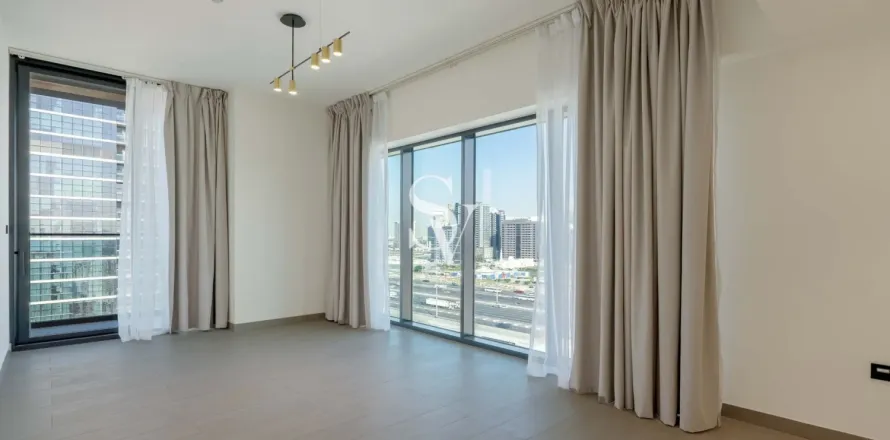 Apartamento en District 13, Jumeirah Village Circle, Dubai, 2 dormitorios, 100 m², № 121815