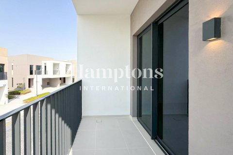 Villa à Arabian Ranches 3, Dubai, 3 chambres, 142.64976941 m², № 143904 - photo 5