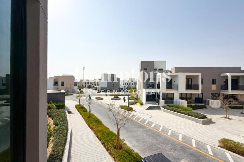 Villa à Arabian Ranches 3, Dubai, 3 chambres, 142.64976941 m², № 143904 - photo 9