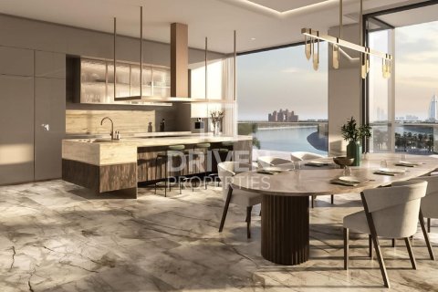 Apartment in The Crescent, Palm Jumeirah, Dubai 2 bedrooms, 197.79 sq.m. № 144834 - photo 3