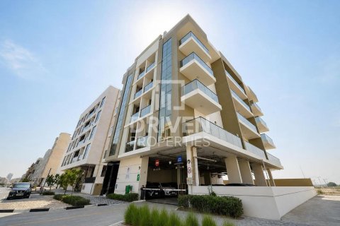 بناية في دبي 1592.36 م² رقم 144103 - صورة 9