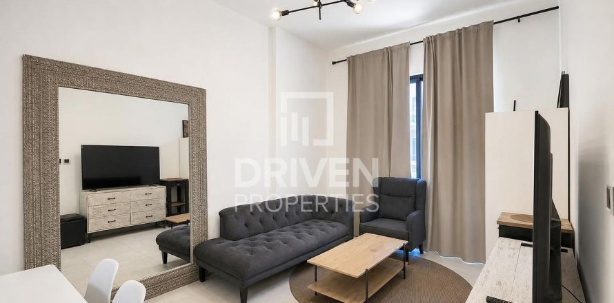 Квартира в District 15, Джумейра Вилладж Серкл, Дубай, 2 спальни, 89.09м², № 145497