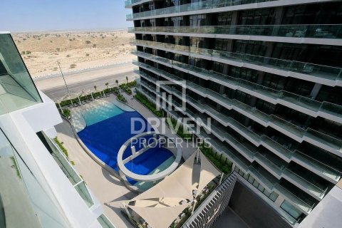 Снять в аренду квартиру в Dubai Science Park, Дубай: 2 спальни, 94.95м², № 145502 - фото 21