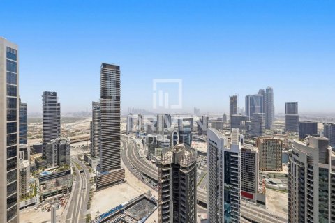 Apartamento en Burj Royale, Downtown Dubai (Downtown Burj Dubai), Dubai, 2 dormitorios, 93 m², № 145271 - foto 17