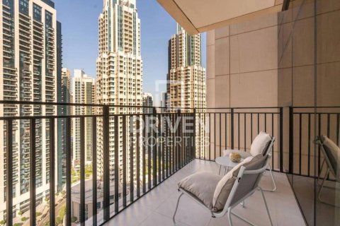 Appartement à BLVD Crescent, Downtown Dubai (Downtown Burj Dubai), Dubai, 2 chambres, 155.24 m², № 144772 - photo 11