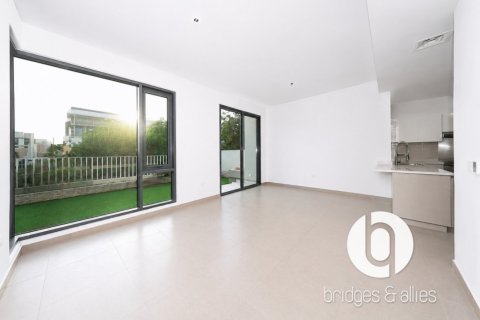 Villa à Dubai Hills Estate, Dubai, 4 chambres, 228 m², № 143775 - photo 2