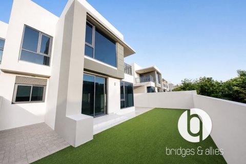 Villa à Dubai Hills Estate, Dubai, 4 chambres, 228 m², № 143775 - photo 13