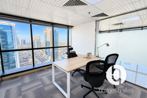Office in Jumeirah Lake Towers, Dubai 126 sq.m. № 143774 - photo 9